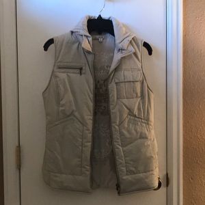 Women’s CAbi Vest